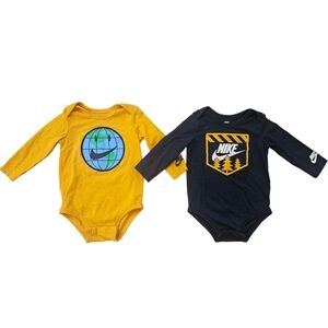 Nike KIDS Set of 2 Long Sleeve Printed Bodysuit